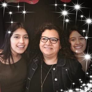 Meet your Posher, Sara